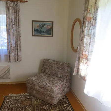 Margreiter Apartman *